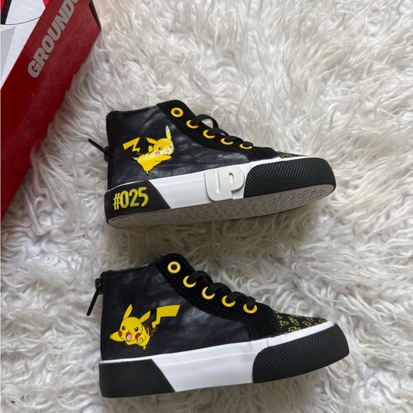 Kids Pikachu High-Top Sneakers - Black and Yellow - Picture 3 of 5